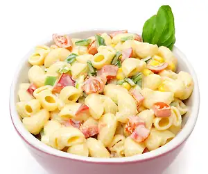 Makaronisalaatti