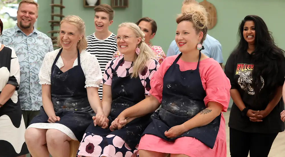 Koko Suomi leipoo