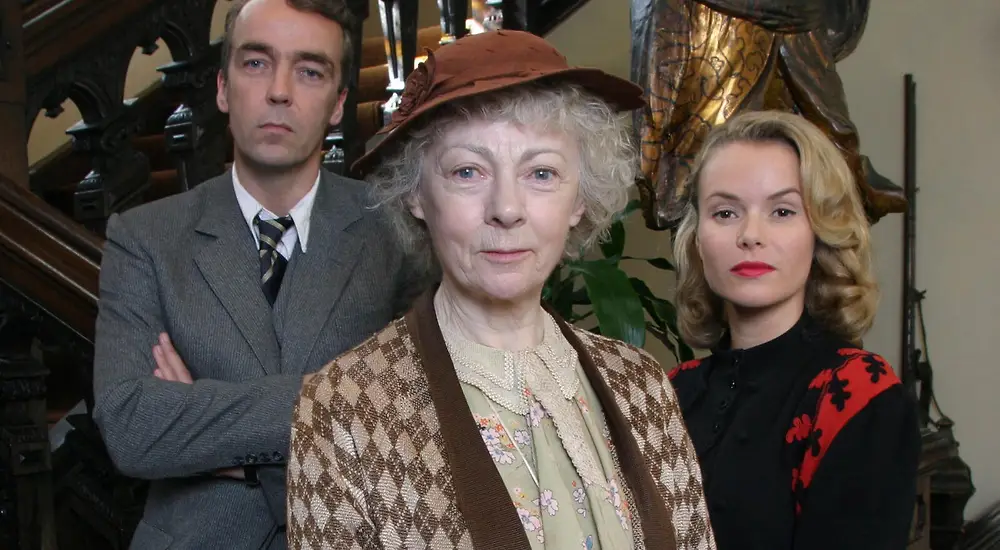 Agatha Christie: Paddingtonista 16:50