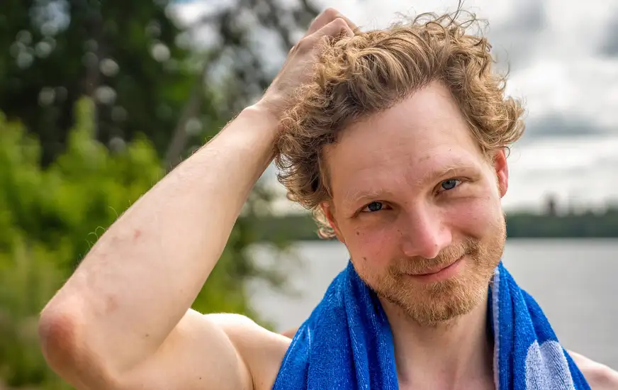 Akuutti: Kaljun miehen hiukset