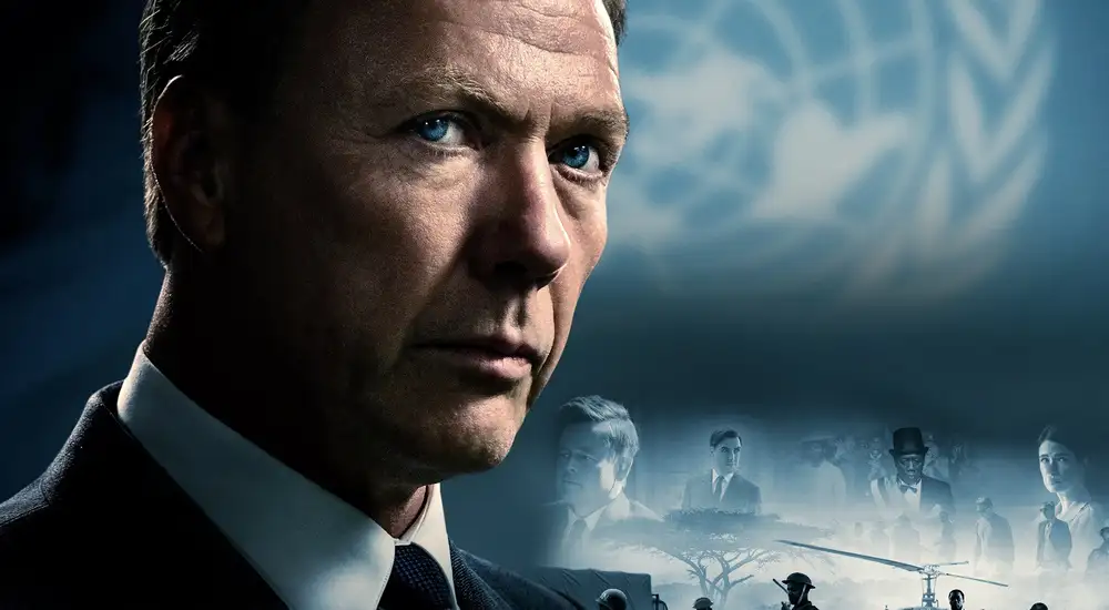 Mikael Persbrandt