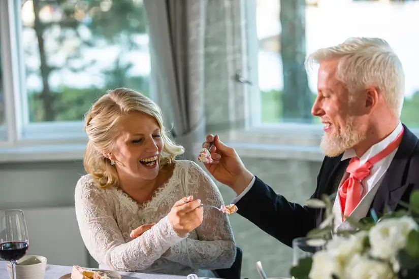 Ensitreffit alttarilla Kari Kanala