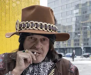 Rock-legenda Andy McCoy, 61, sai kuin saikin taiteilijaeläkkeen - Tämän suuruinen eläke on kuussa!