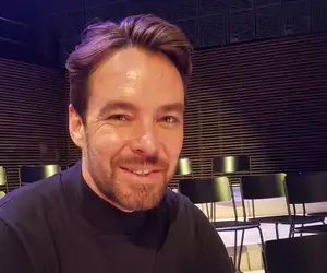 Ilouutinen: Mikko Leppilampi isoissa rooleissa tv:ssä - Nämä kaksi kannattaa katsoa!