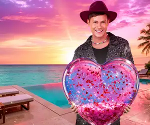 Love Island Suomi - Todellinen yllätyspaukku tiedossa!
