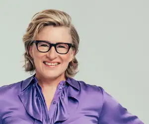 PALJASTUS! Tässä ovat syksyn kaikki Elämäni biisi -julkkisvieraat: Salkkarit-Ismo, Erika Vikman...