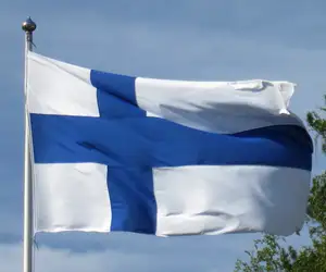 Tänään vietetään Puolustusvoimain lippujuhlan päivää - Katso tästä tv-lähetysajat kootusti!