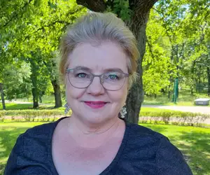 Yllätyspaukku! Maajussi-Ritva etsii miestä toistamiseen tv:ssä - Ilakoi: 